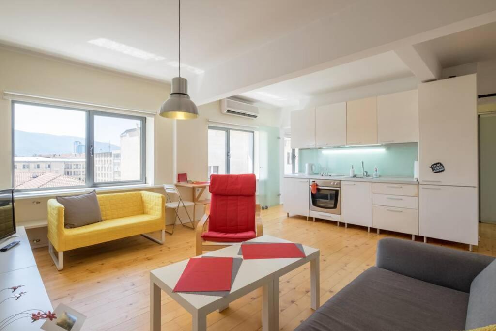 Home Is Where The Heart Is ~ 1-Bdr Central Charm Sofie Exteriér fotografie